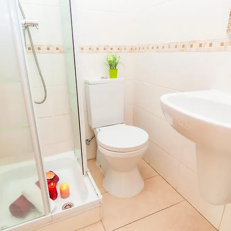 Prime - Com Piscina Aquecivel E Bbq Em וילה *
