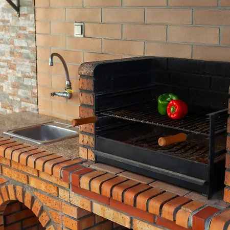 Prime - Com Piscina Aquecivel E Bbq Em * אלבופיירה
